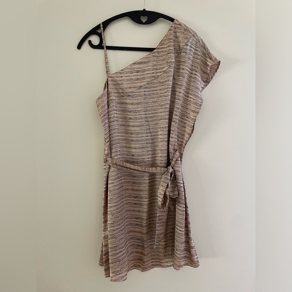 Guess dress
